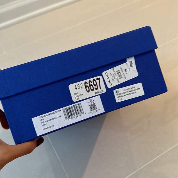 Stuart Weitzman shoe box - Picture 2 of 3